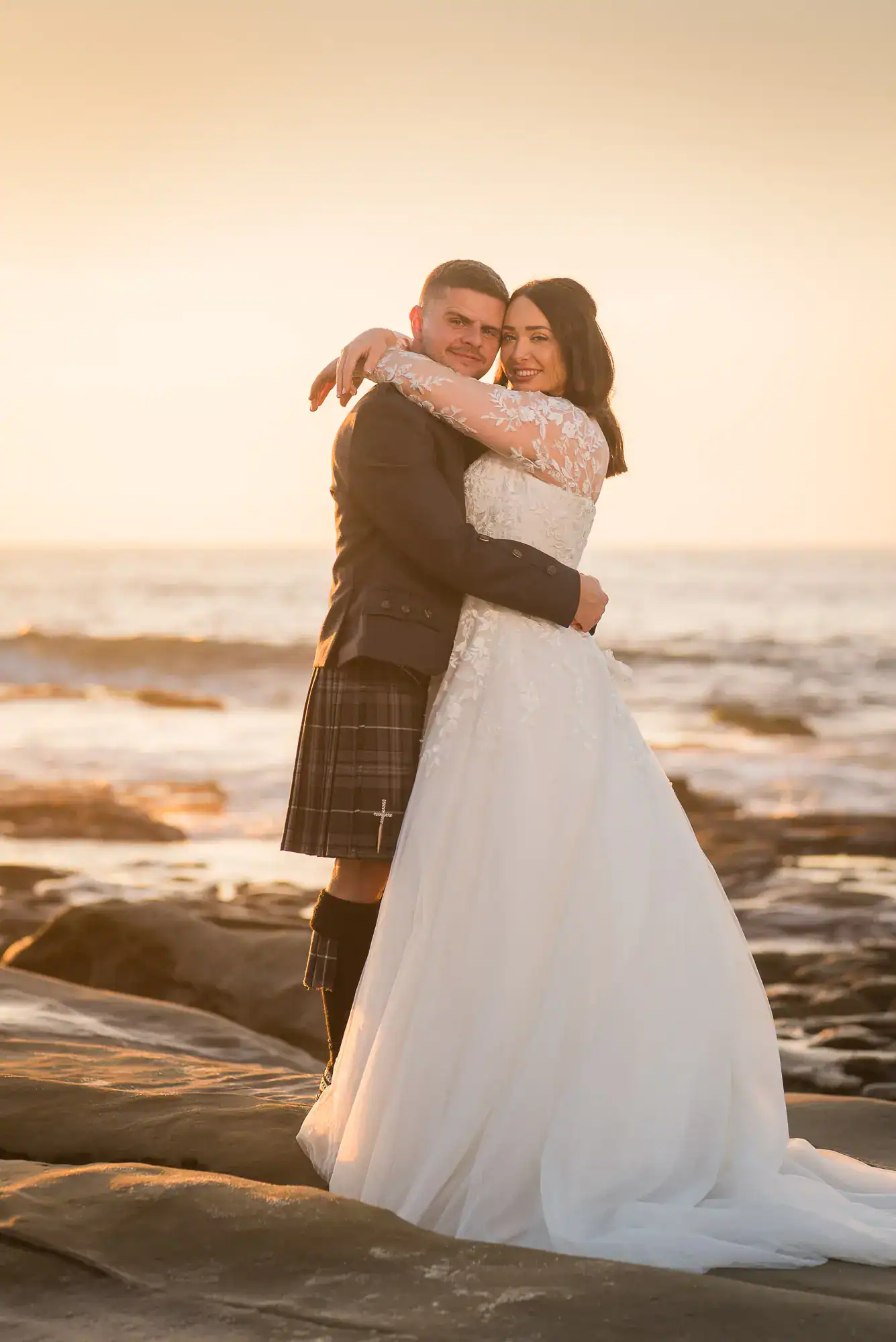 050-A+H-20241010-La-Jolla-Elopement
